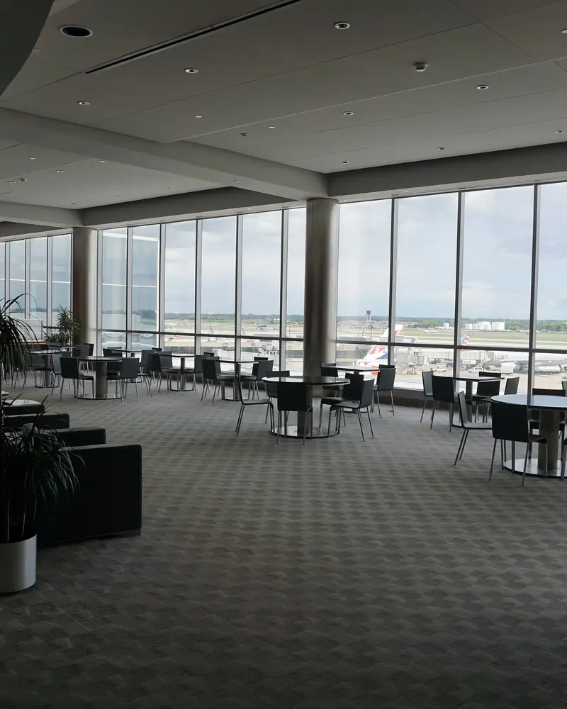 Airport lounge, Philadelphia International (illustrative)